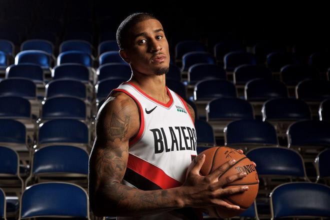 他很快在美 他很快在美