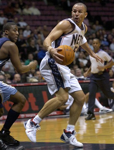 保持沉默 保持沉默