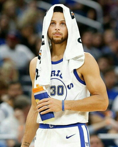 横幅批评阿 横幅批评阿